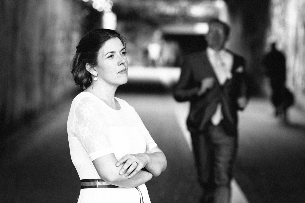 Pre-Wedding-Shooting am S-Bahnhof Stellingen